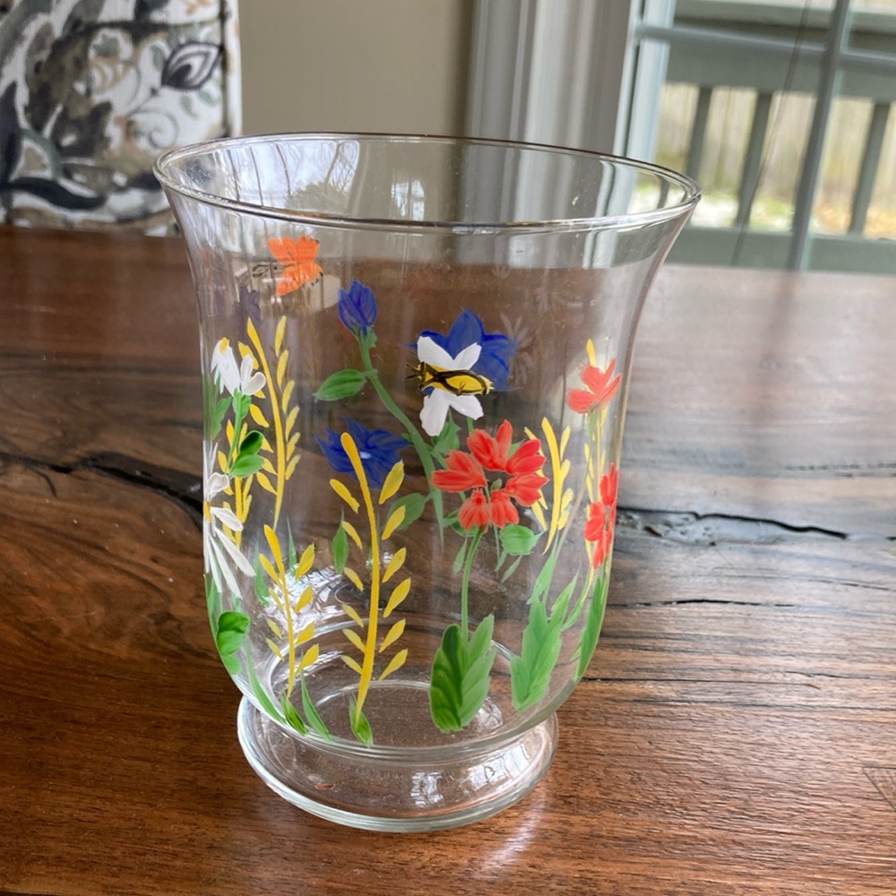 Hand Painted 🦋💐🌷🌼🌸